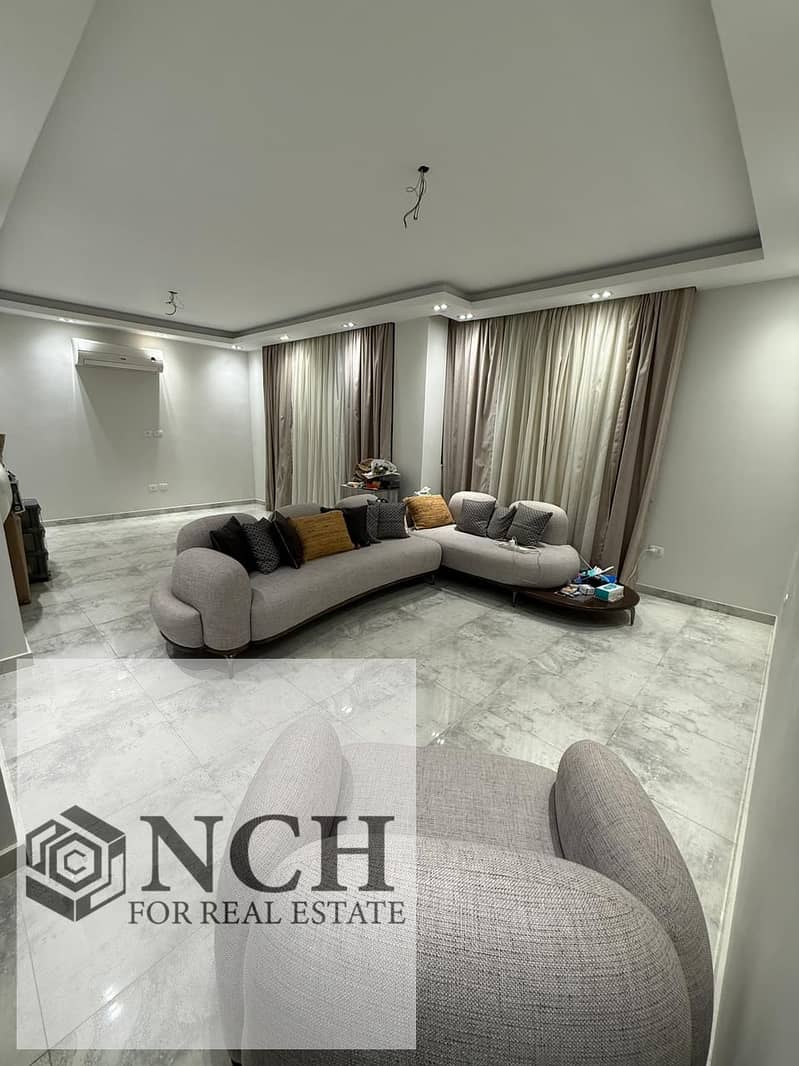 Apartment for Sale in Galleria Moon Valley|160 sqm - Widok 2