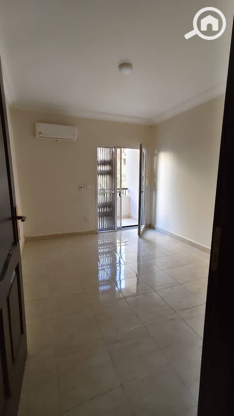 Apartment for rent under the new law in Badr El-Din building, first floor, elevator, fully air-conditioned with kitchen. - Widok 6