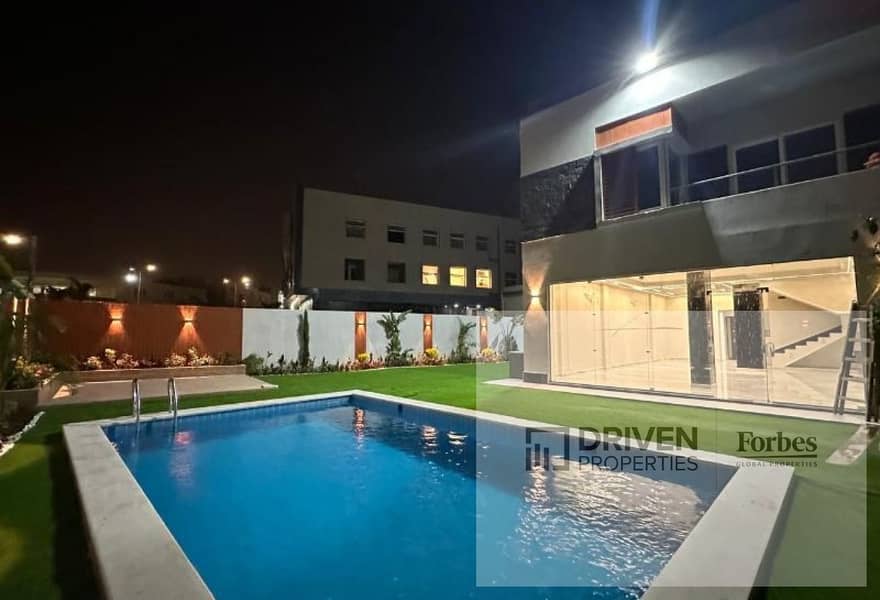Corner Townhouse for Sale in Zayed Dunes Compound Sheikh Zayed Ultra Super Lux First residence 6th District Dar Misr Janna Zayed Giza - Ansicht 2