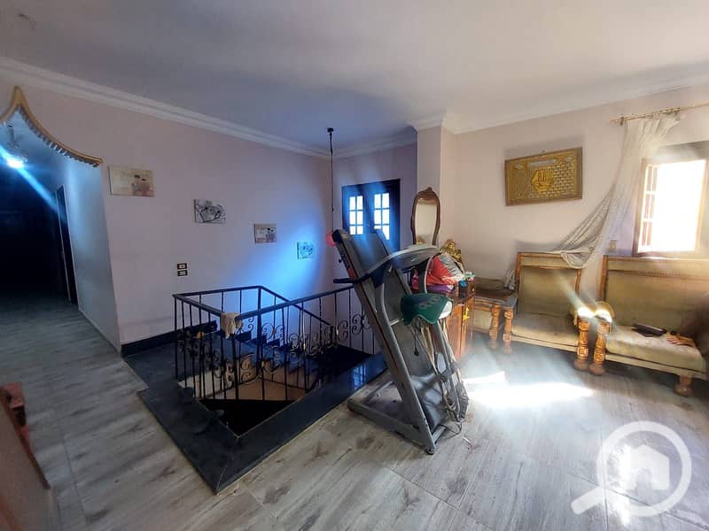 For sale in the Consultants Compound - Southern Investors | Fifth Settlement. A very prime location, one minute from the Southern 90th Street and the Al-Rehab Bridge, and close to the Mohamed Naguib Axis, the Gamal Abdel Nasser Axis, the Intelligence Area, and all services, malls, and compounds. - Ansicht 6