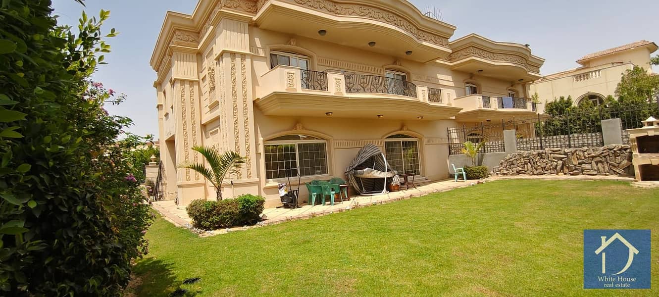 Ultra-luxury 500 sqm villa, fully furnished with appliances, in Al Nasayem Compound, prime location. - Ansicht 2