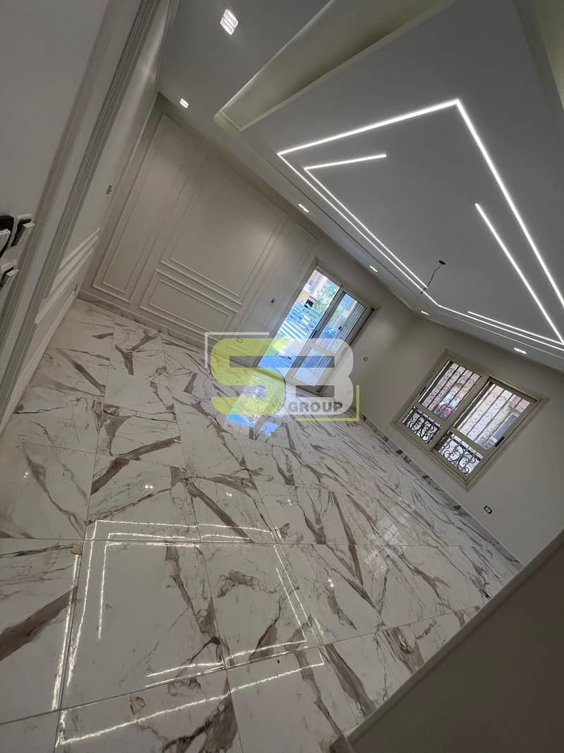 New Ultra Lux 170m Ground Apartment with 120m Garden - Al Khamayel 3A - Ansicht 3