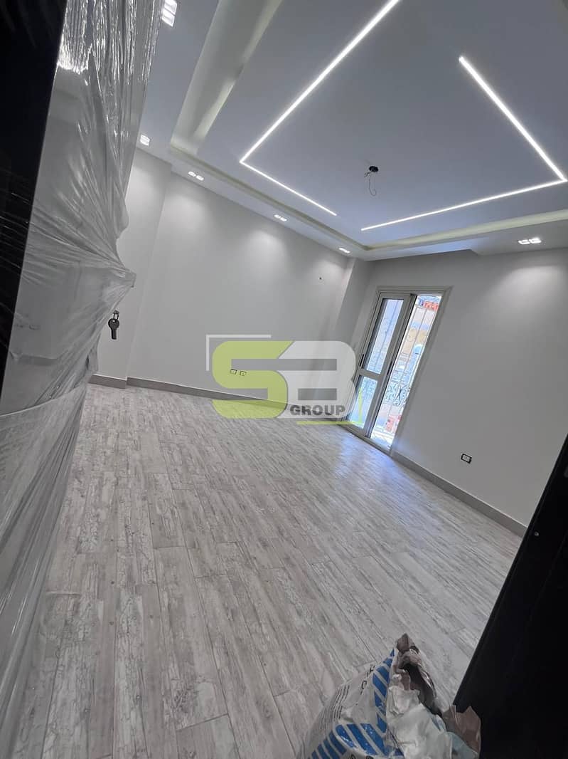 New Ultra Lux 170m Ground Apartment with 120m Garden - Al Khamayel 3A - Ansicht 4