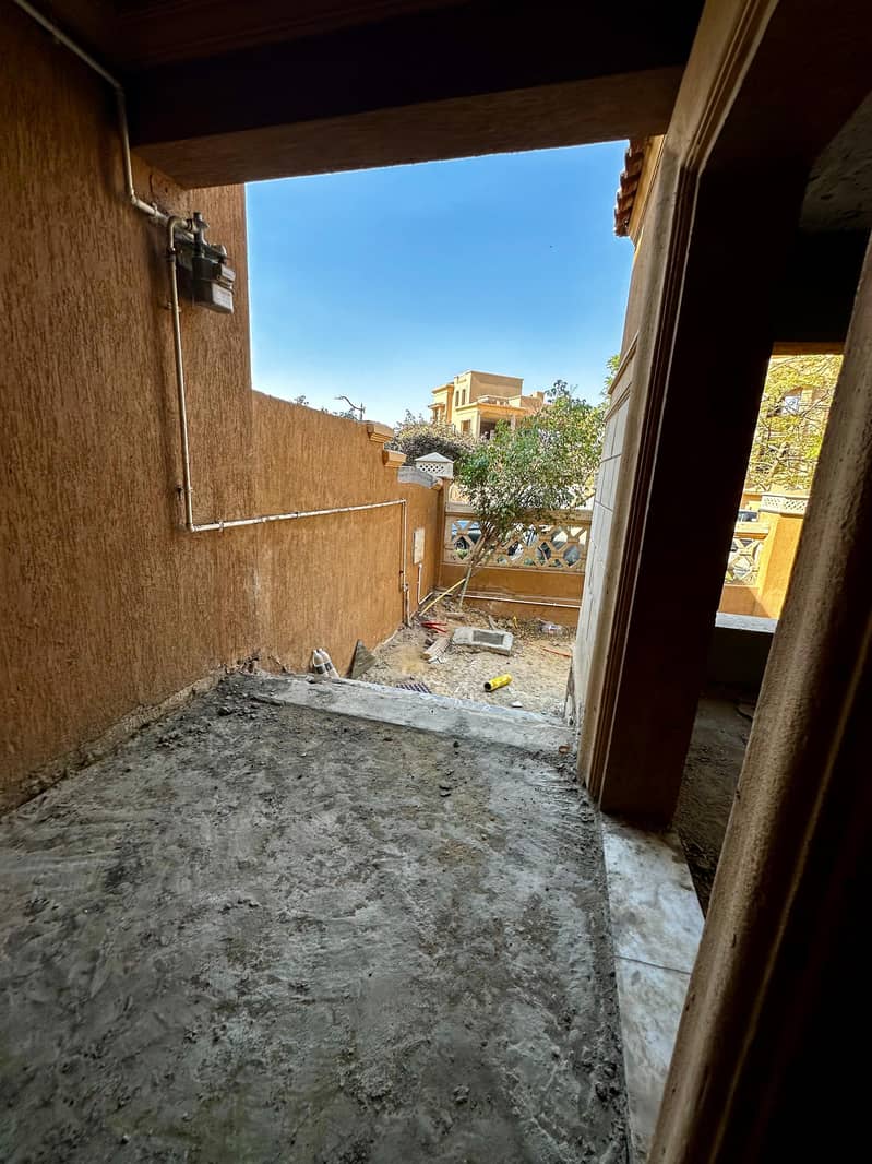 La Nuova Vista Compound - Town House (Quatro) - Immediate Delivery - Widok 6