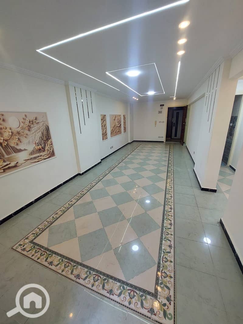 Apartment for sale on Iskander Ibrahim Street, very close to the sea, three bedrooms and a reception area, three pieces, 2 bathrooms with a sea view. - Ansicht 4