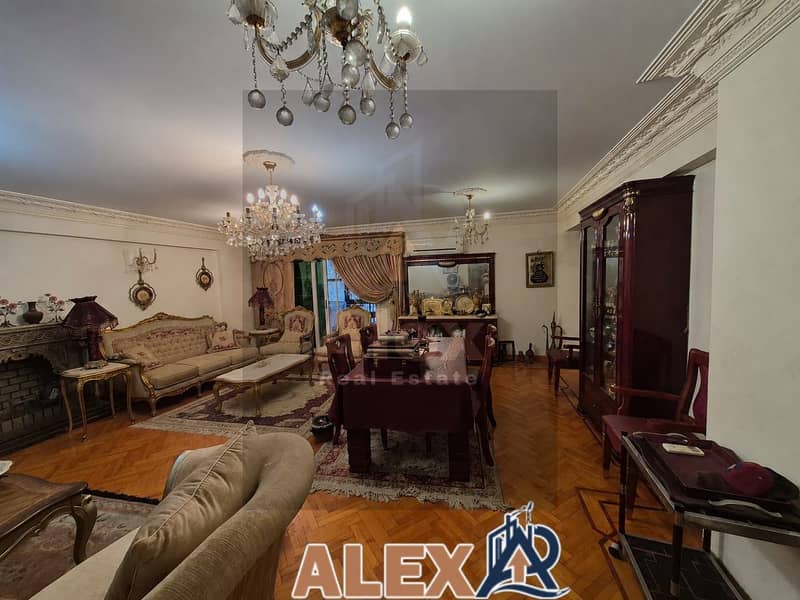 Apartment for sale in Sporting, steps to the sea - Widok 5