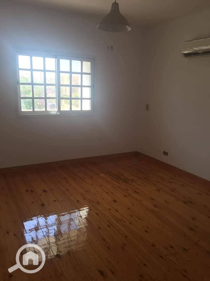 villa for rent beverly hills compouned fully finished – pohled 3