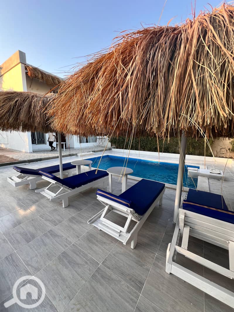 Modern villa for daily rent in Hurghada in the best location on the promenade with a private swimming pool and private beach for lovers of luxury and privacy. – pohled 2