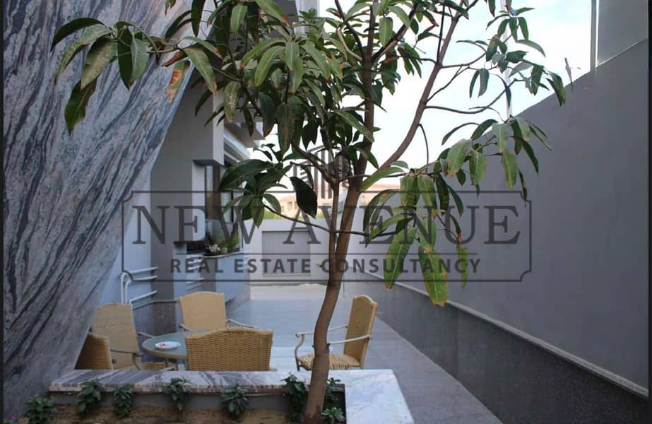 Gharb El Golf Apartment Semi Finished Open View Greenery in New Cairo inside an Attractive Villa with Elevator - Ansicht 5