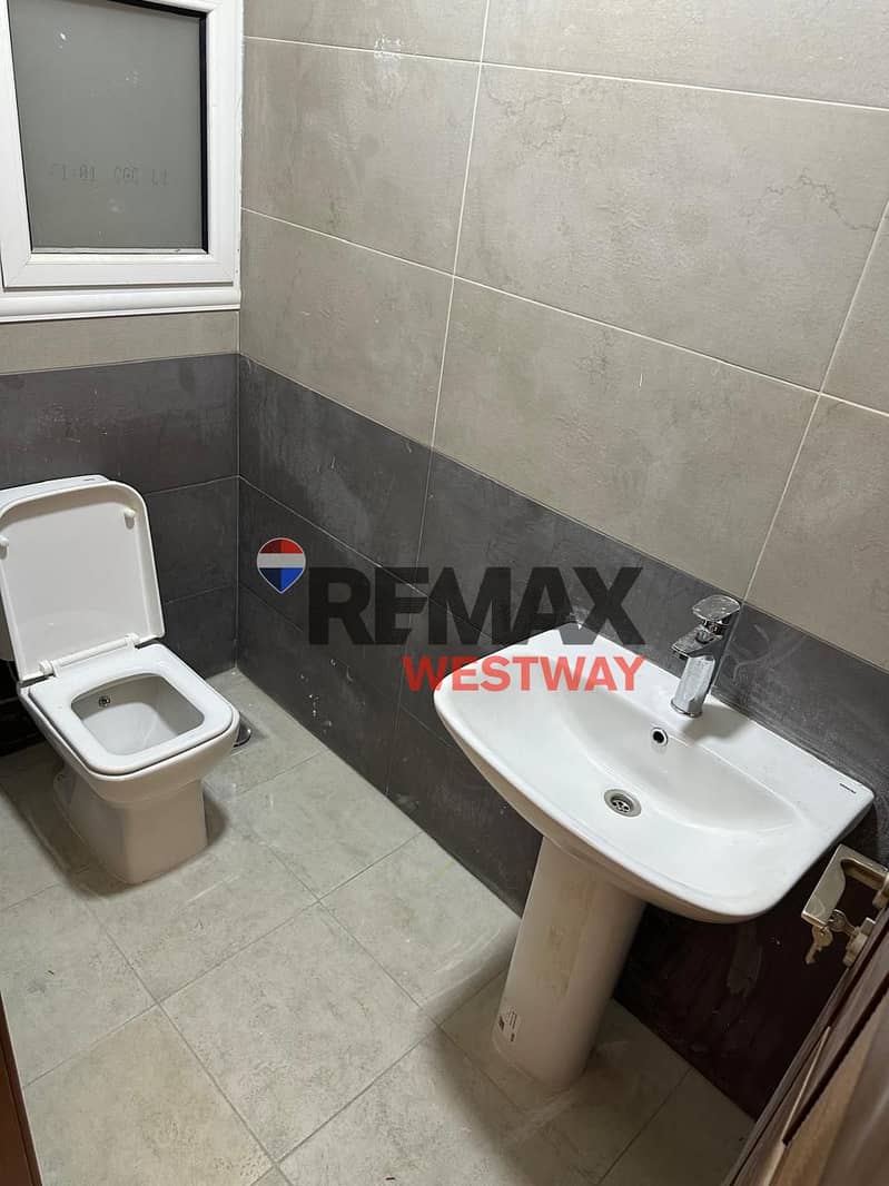 For Rent Ground Floor Apartment with Garden in Mountain View iCity – 6 October - Mehr