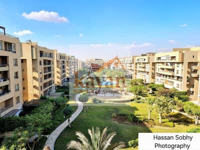 3 Bedroom Flat for Sale in New Cairo, Cairo - d5e7f89f-587f-4a75-9ea7-34019135f627. jpg 3 Bedroom Flat for Sale in New Cairo, Cairo - d5e7f89f-587f-4a75-9ea7-34019135f627. jpg