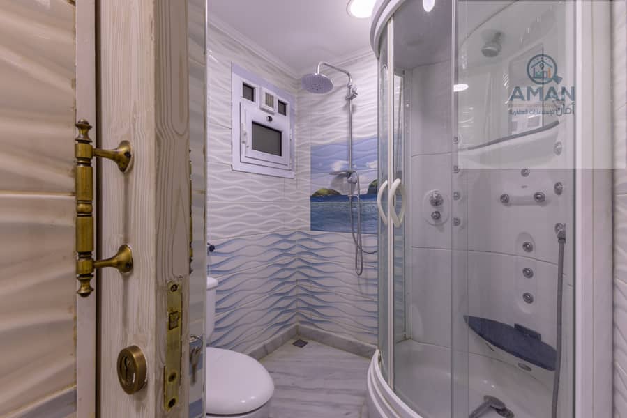 12 EX0A1441-HDR. jpg