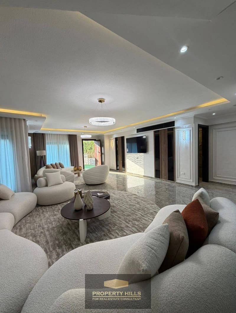 An independent villa with a huge swimming pool of 643 m² in Hassan Allam on Axis 26 at WEST MARK next to Rim Residence, La Vida Al Bustan, Al Bustan Residence, Wab Ville, and Joya. - Ansicht 4
