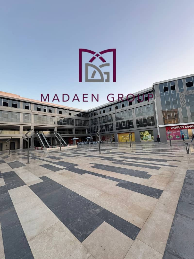 Office for sale in the heart of Sheikh Zayed in Al Ma Mall, with a very good cash price. Immediate delivery is available, and there can be an installment period of one year at a good price per meter. - Widok 3