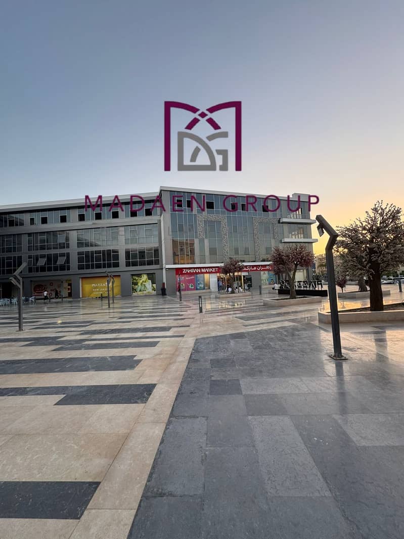 Office for sale in the heart of Sheikh Zayed in Al Ma Mall, with a very good cash price. Immediate delivery is available, and there can be an installment period of one year at a good price per meter. - Widok 6