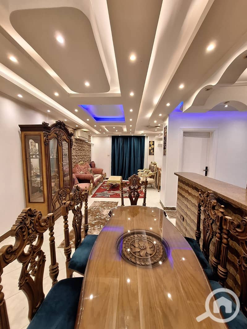 Furnished, air-conditioned hotel-style apartment next to City Stars, available for daily and monthly rent for families. Excellent location in Nasr Cit - Widok 2
