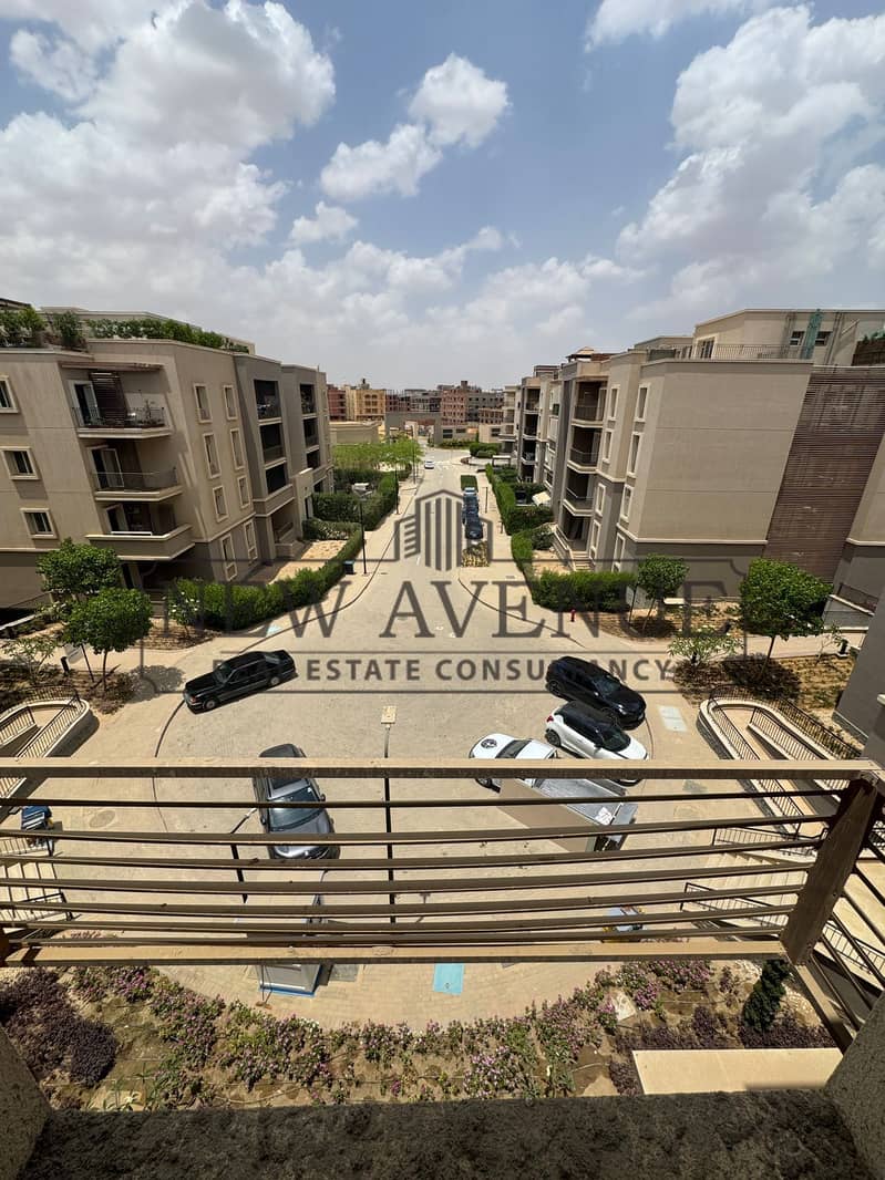 Semi Finished Penthouse for Sale October Plaza By sodic With Prime Location Ready to Move - Ansicht 2