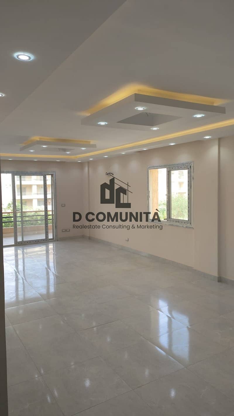 A unique residential opportunity for rent: an apartment with a practical and modern design in the compound The Square in New Cairo. Pool and garden view. - Ansicht 2