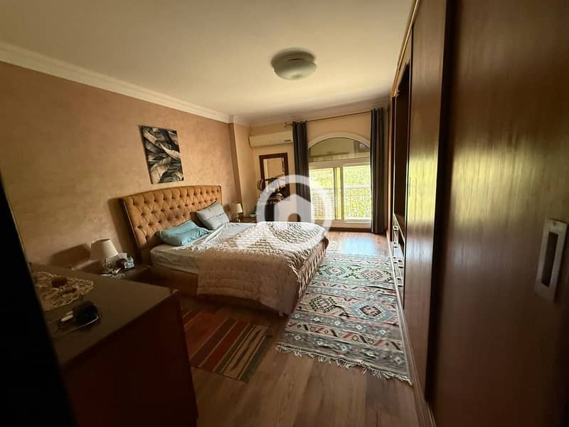 10 1000458383. jpg