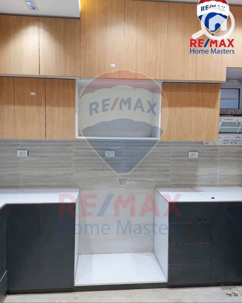 - Ready-to-move-in apartment for sale on Suez Canal Street in Mansoura (Main Corner) - Ansicht 4