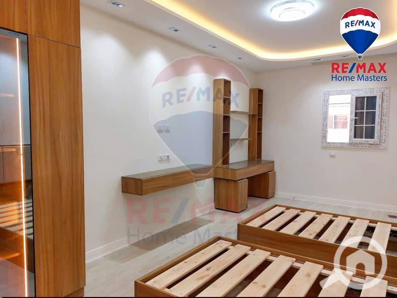 - Ready-to-move-in apartment for sale on Suez Canal Street in Mansoura (Main Corner) - Mehr