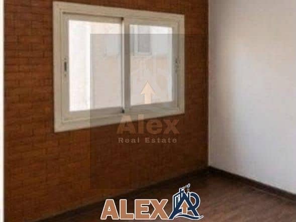 Administrative office for rent in Sidi Gaber steps away from the sea - Widok 5