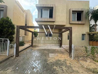 4 Bedroom Villa for Sale in 6th of October, Giza - f2165479-eeed-47d1-aa8d-e7dccbebbc76. jpg