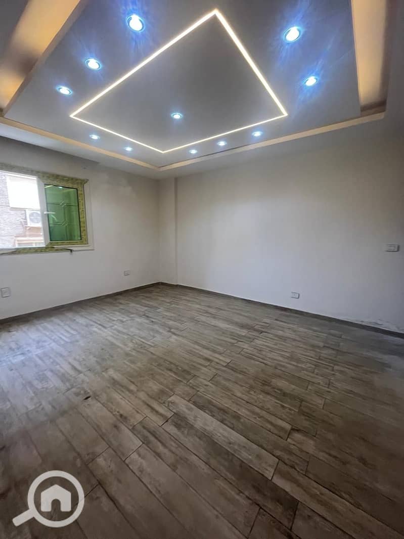 250 sqm office in a modern tower with an elegant entrance near Al-Batal in Mohandessin - Mehr