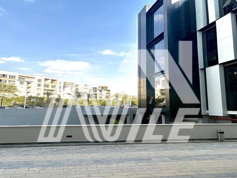Under Market Price Office 120m For Sale Special View At Hyde Park business district- New Cairo Ready To Move - Widok 5