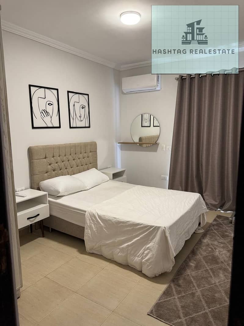 Luxury hotel apartment for rent in حي 16 Badreldin, just meters from Mazar Mall and close to Beverly Hills Sheikh Zayed, in front of Kompond El Karma on a main street. – pohled 4