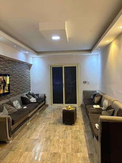 3 Bedroom Flat for Sale in Nasr City, Cairo - شقة في زهراء مدينة نصر