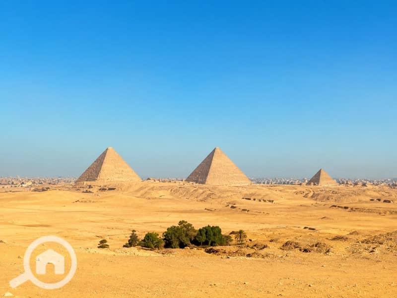 Luxury Furnished Apartment with Direct Pyramids View for Annual Rent in Pyramids Heights Compound with open view terrace - Vaade 2