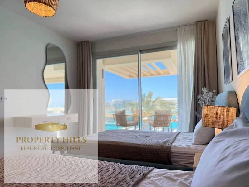 Chalet with a large garden, immediate occupancy, in the heart of the coast overlooking the largest lagoons in Cecilia. - Więcej