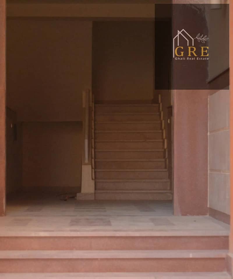 160m apartment for sale with unique finishing and immediate delivery, wide terraces, and a strong location in front of Dreamland and near Zewail University inside El Ashgar Compound 6 October – pohled 6