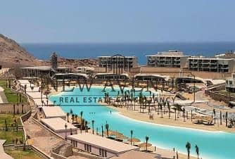 Ready to move semi finished sea view Chalet with 1.5 years delivery for sale in IL Monte Galala Ain El Sokhna developed by Tatweer Misr - Widok 5