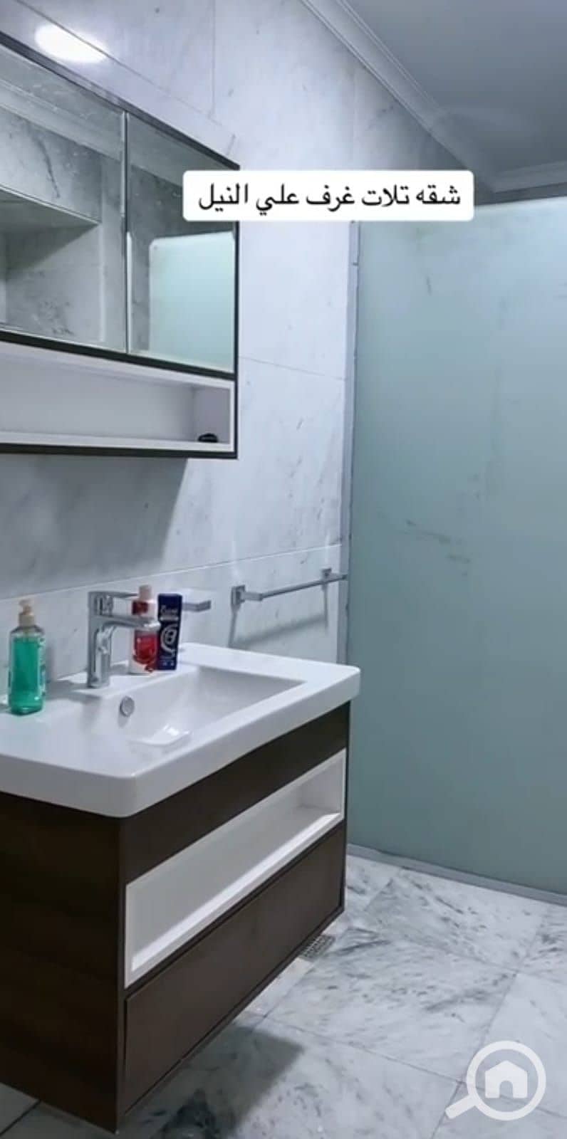 Apartment for sale on the first Corniche in Maadi, overlooking the Nile, 250 square meters, third floor, 3 bedrooms, 3 bathrooms, reception area with 3 pieces, elevator. - Ansicht 3