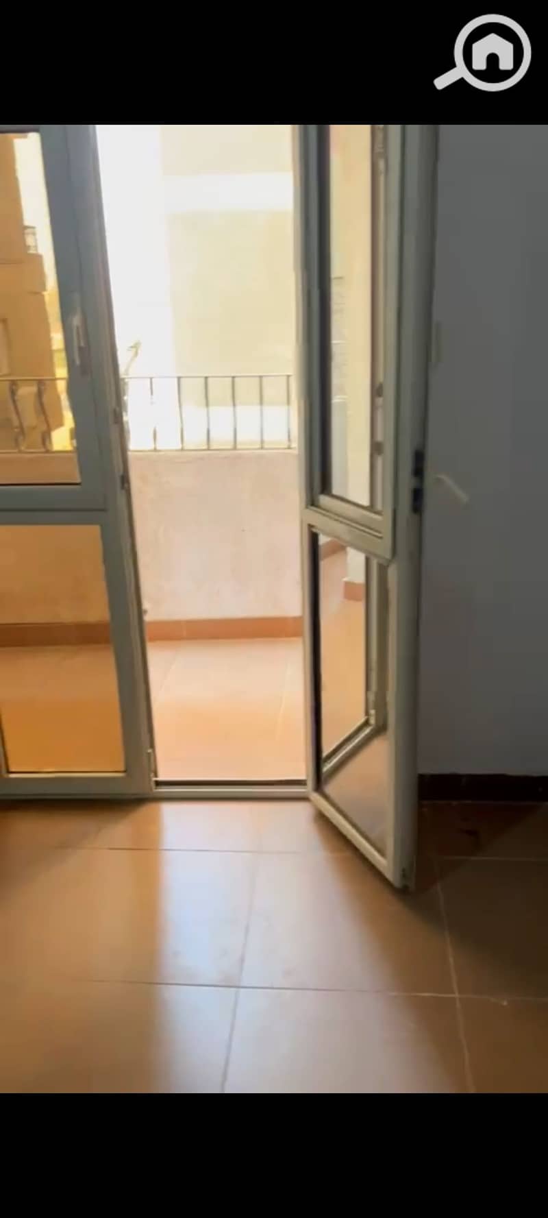 8 1000450492. jpg