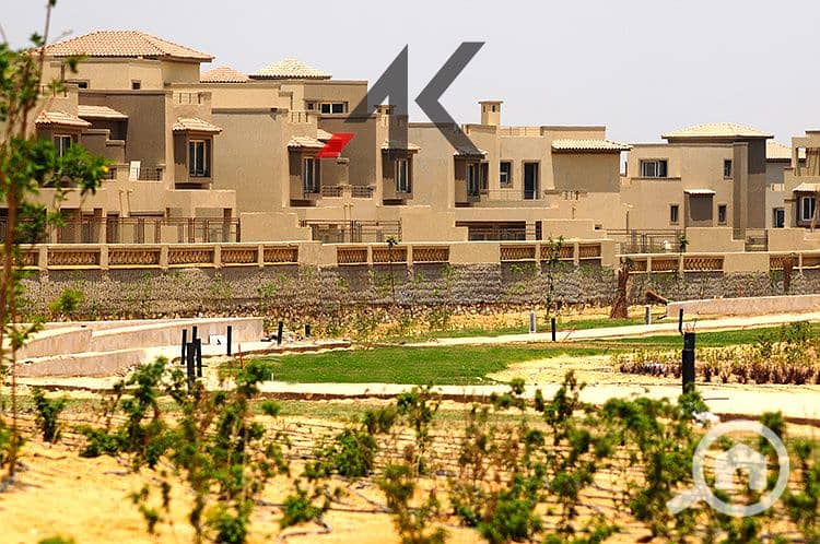 Prime Location Twin House villa For Sale in Palm Hills Kattameya . PK1 - New Cairo - Widok 6