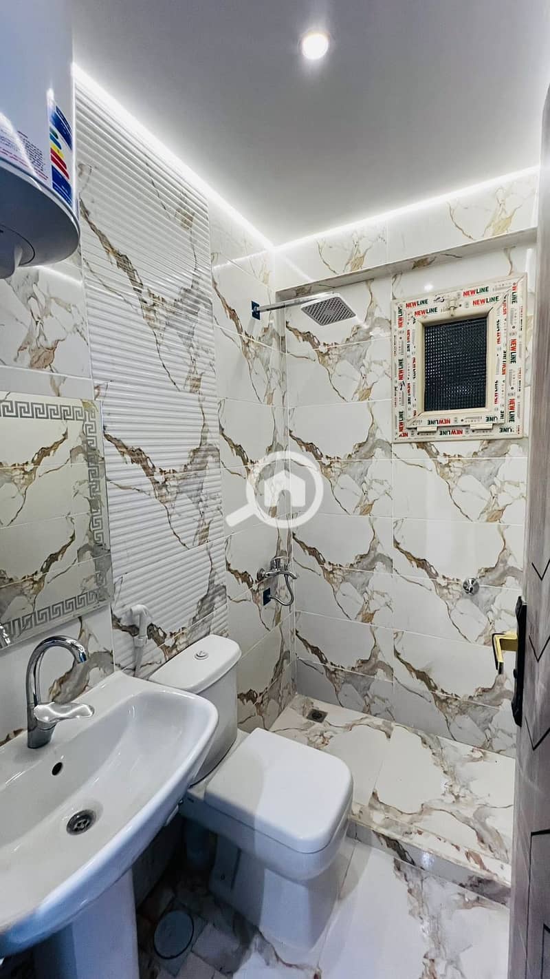 16 68957. jpg