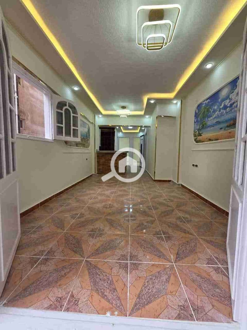 Apartment (two rooms) in Al-Ajmi, Palm Beach, luxury finishing next to services. – pohled 2
