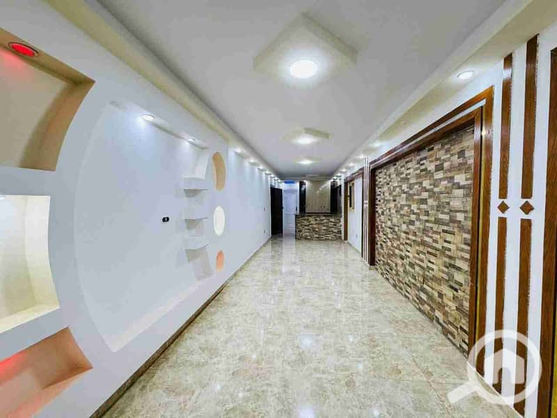 Apartment in Alexandria, Al-Nakhil Beach on the main street, lux finish, excellent residential location - Widok 3