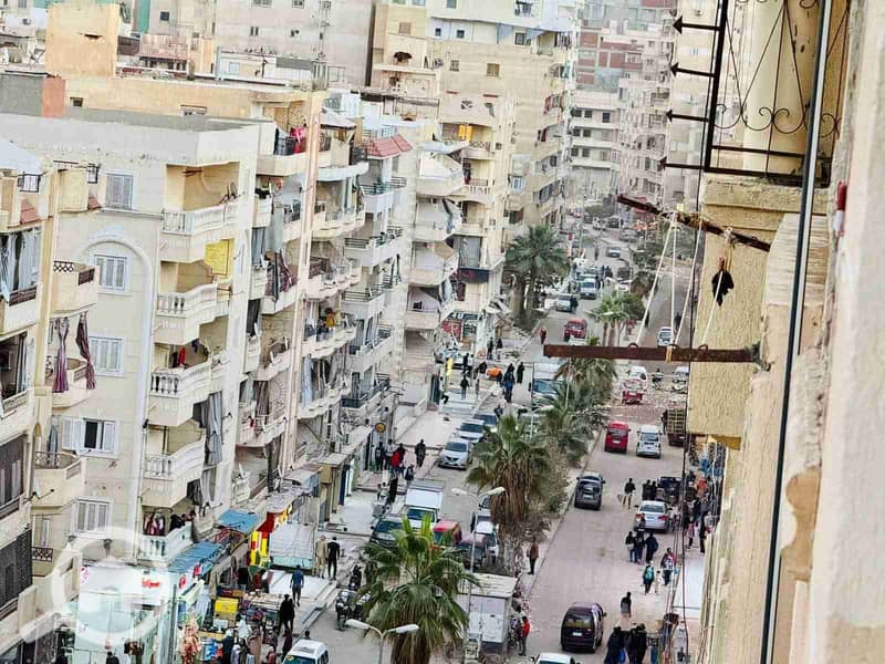Apartment in Alexandria, Al-Nakhil Beach on the main street, lux finish, excellent residential location - Więcej