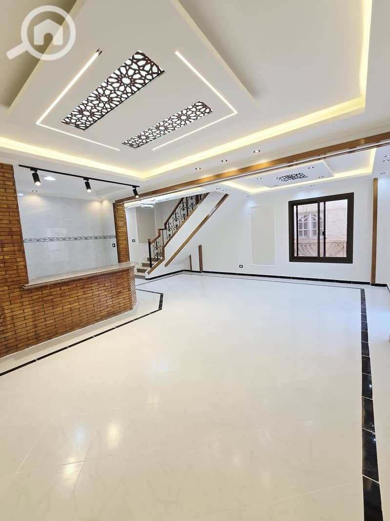 Penthouse apartment in Alexandria, Al-Nakhil Beach, next to the sea, cash or installments - Widok 2