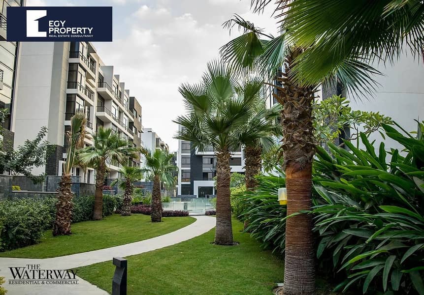 Apartment For Sale in Waterway New Cairo with attractive price - Widok 6