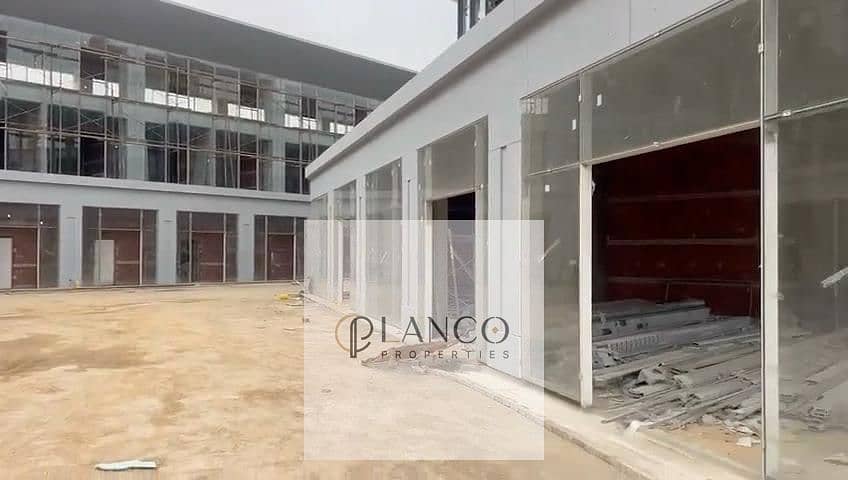 Ground floor commercial shop for sale in Centrada Hub - Weshlet Dahshur - Sheikh Zayed - Ansicht 4