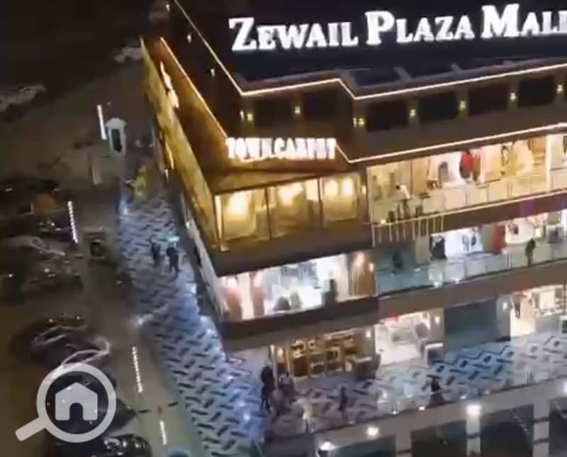 53m shop for sale cash in Zewail Plaza Mall, 6th of October. Super Lux finishing, first floor, immediate delivery. The mall is fully operational next to World Gym and Zewail City. In October Gardens. - Ansicht 2