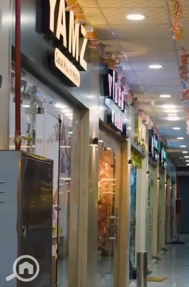 53m shop for sale cash in Zewail Plaza Mall, 6th of October. Super Lux finishing, first floor, immediate delivery. The mall is fully operational next to World Gym and Zewail City. In October Gardens. - Ansicht 5