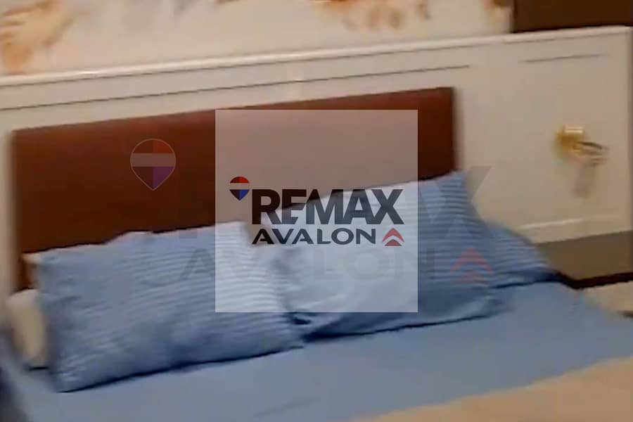 Apartment for Sale – Miami (Directly on the Sea) - Mehr