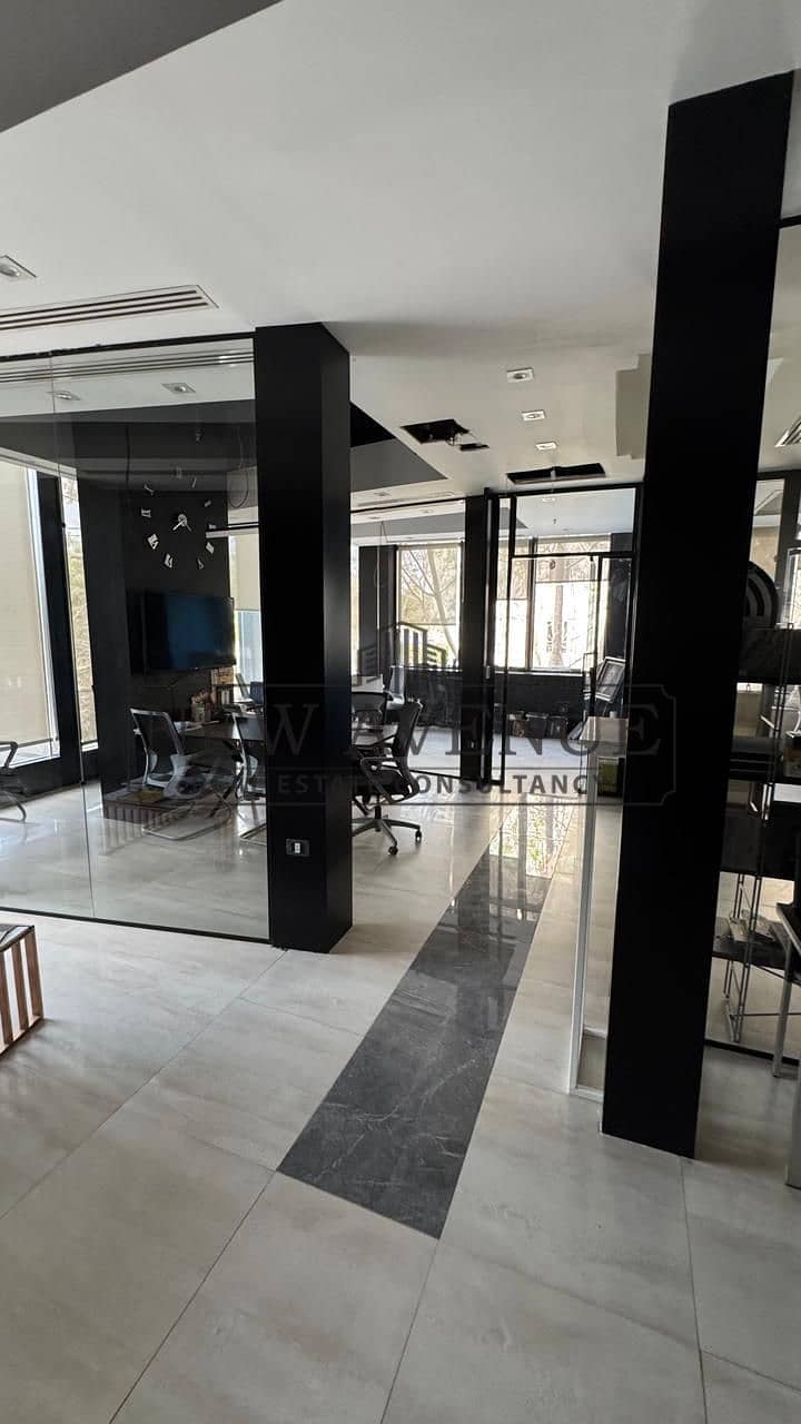 Corner Office Plaza view for rent in a High Demand Location at Water Way 1 – další