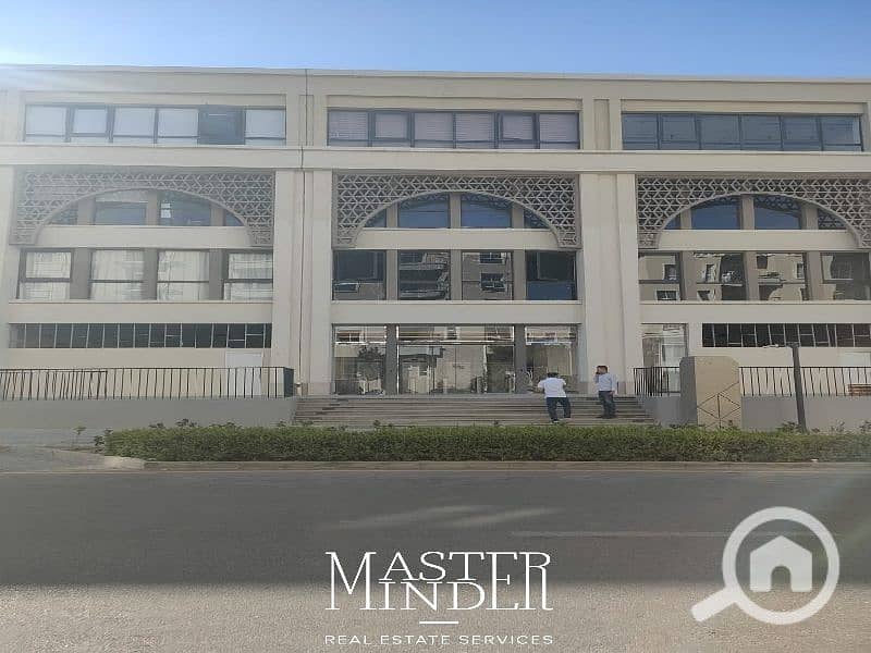 Office over looking open space for sale in Mivida by Emaar Misr - Widok 2